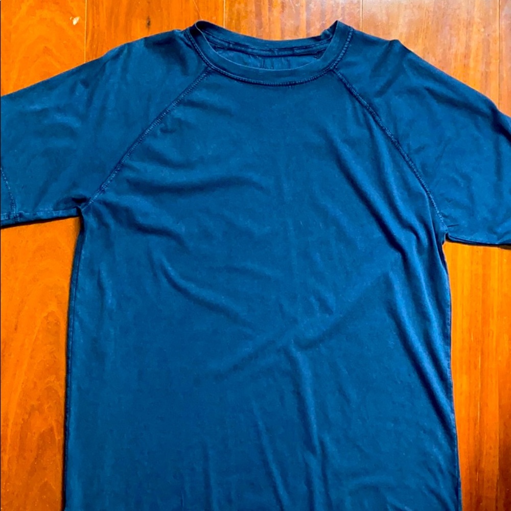 Roundtree & Yorke Weathered Tee Shirt